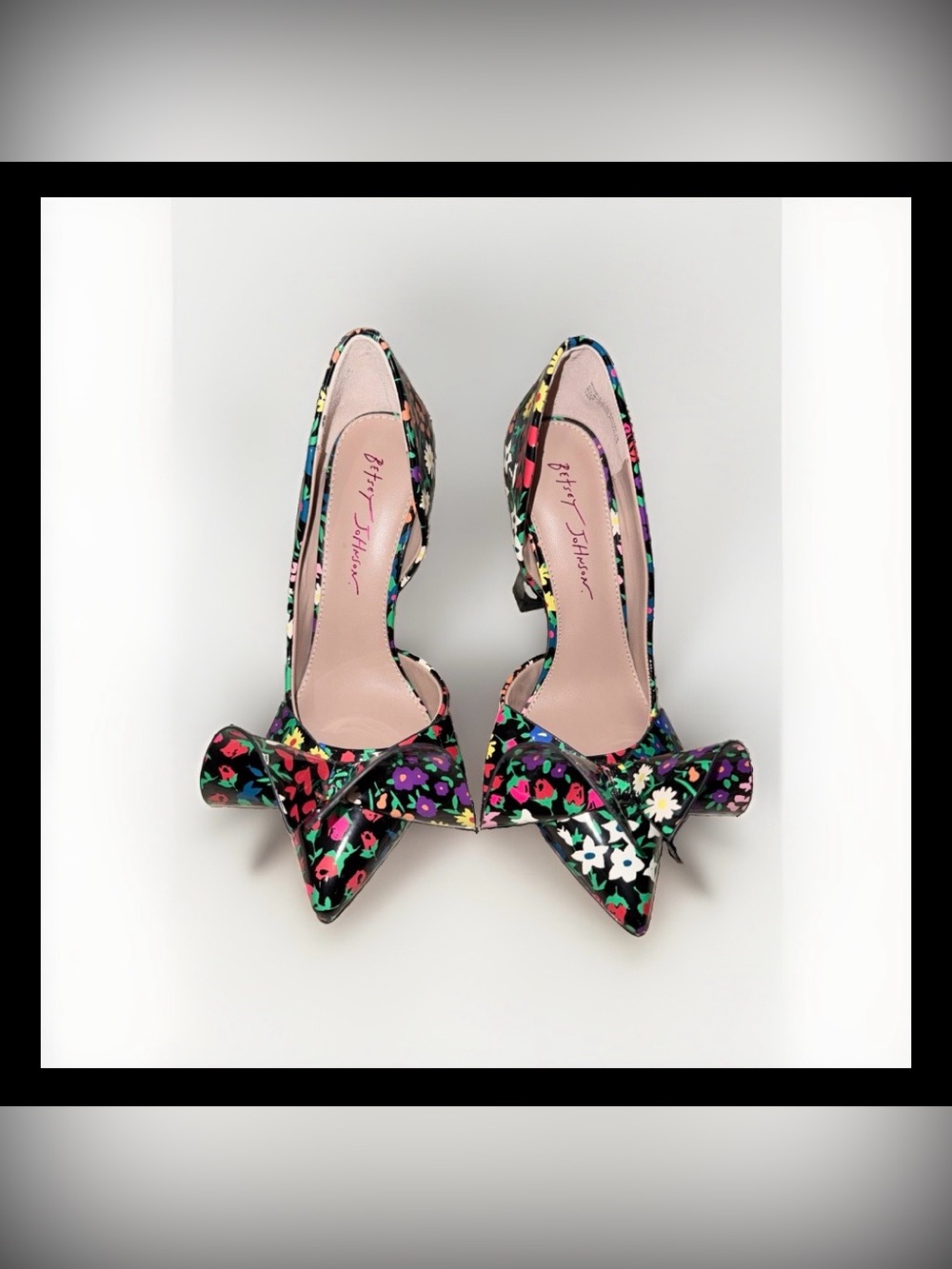 Betsey Johnson Nobble-p Black Floral Heels Bow Pointed Toe Size 7M